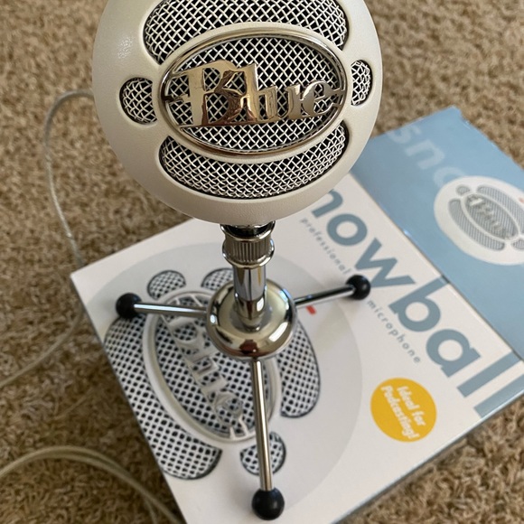 Snowball blue USB podcast microphone - Picture 3 of 3